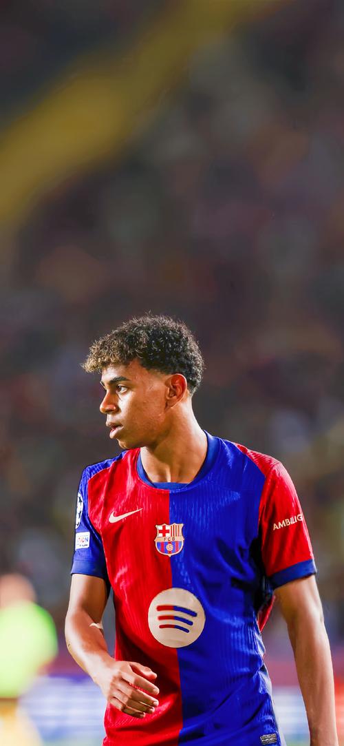 苗原：辽宁铁人18岁高中锋张家鸣获得伯恩利U21的试训邀请