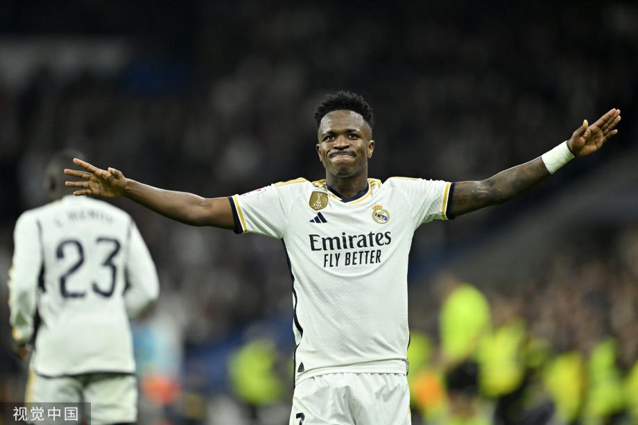 曼联再陷低谷：老特拉福德的失望之夜