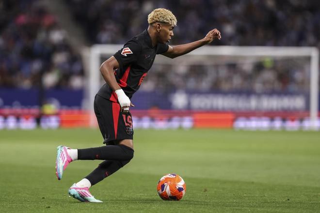 黄希扬：冲超是我生涯最后一个心愿，是否退役要跟俱乐部沟通