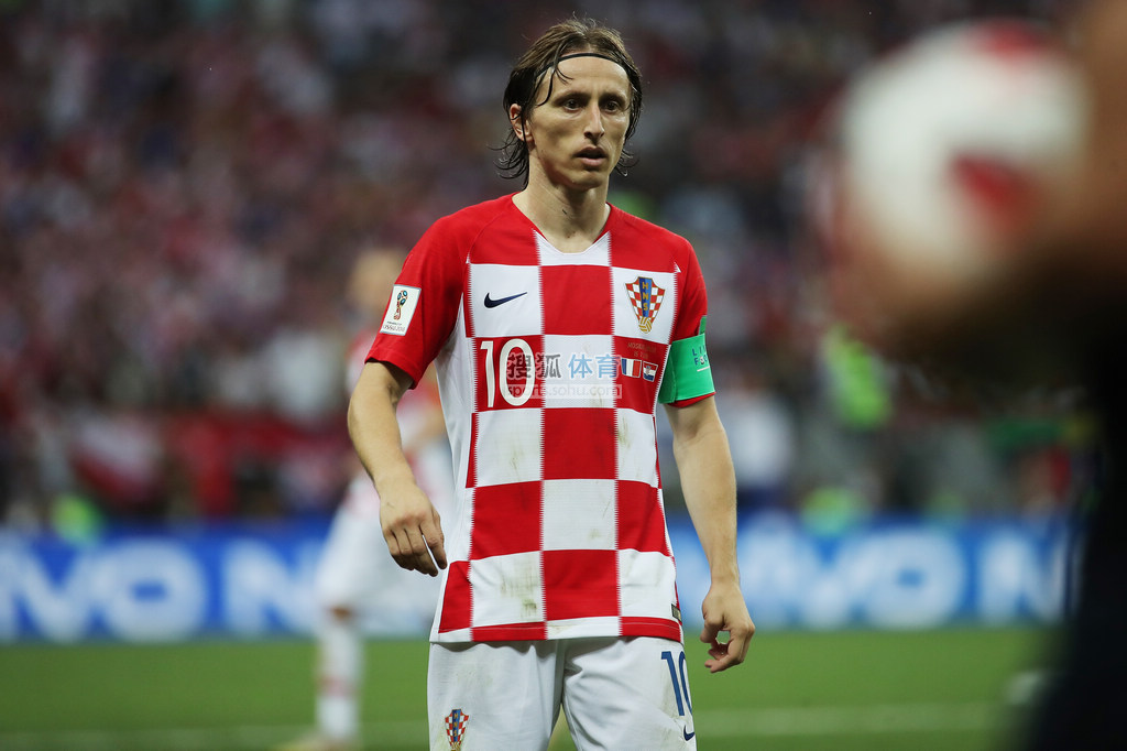 湖人末节连续得分，锁定胜局